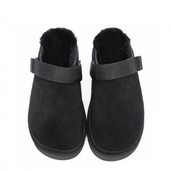 UGG Goldenstar Clog Black