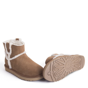 UGG Mini Spill Seam Boots Chestnut