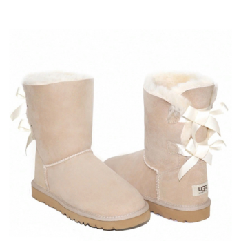UGG Bailey Bow Short Sand