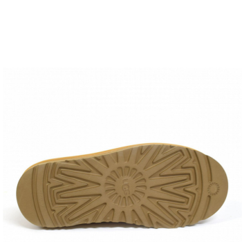 UGG Neumel Stiches Slip-on Sand