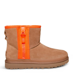 UGG Classic Mini Zipper Tape Logo Chestnut UGG Classic Mini Zipper Tape Logo Chestnut