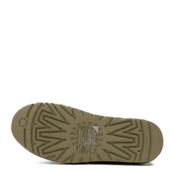 UGG Men's Neumel Flex Nubuk Chestnut UGG Men's Neumel Flex Nubuk Chestnut