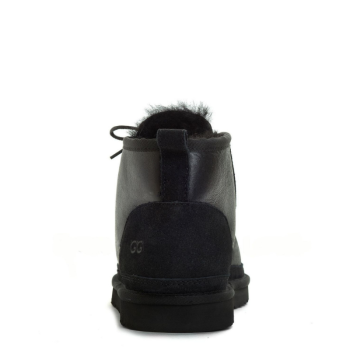UGG Neumel Metallic Black