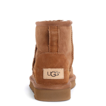 UGG Men’s Classic Mini Chestnut