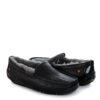 UGG Men's Ascot Star Wars Black