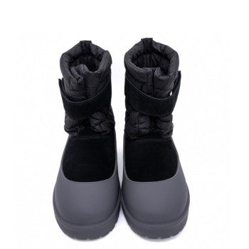 Ugg Mens Classic Short Pull-On Black Ugg Mens Classic Short Pull-On Black