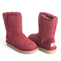 UGG Classic Short Bordo II