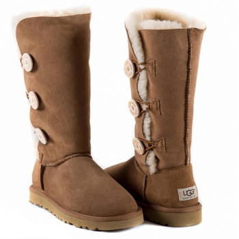 UGG Bailey Button Triplet Chestnut UGG Bailey Button Triplet Chestnut