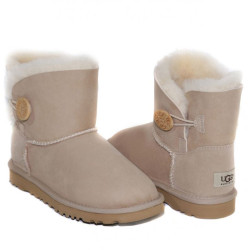 UGG Mini Bailey Button Sand UGG Mini Bailey Button Sand