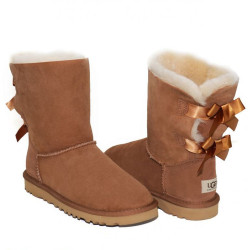UGG Bailey Bow Short Chestnut UGG Bailey Bow Short Chestnut