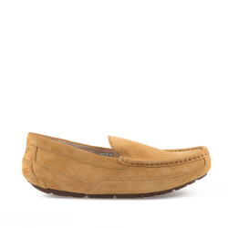 UGG Men's Ascot Summer Sand UGG Men's Ascot Summer Sand
