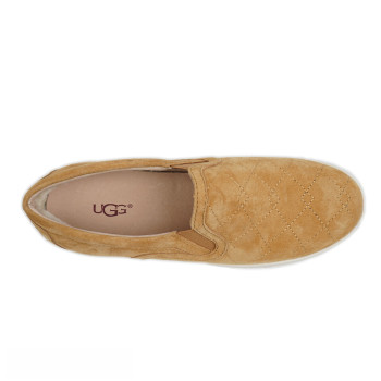 UGG Sammy Chestnut